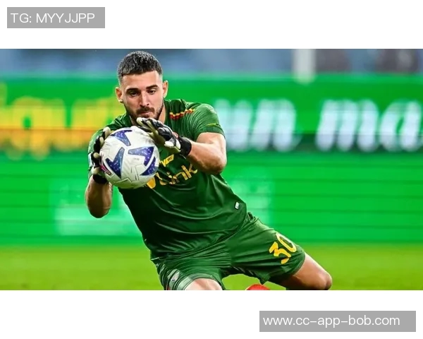 斯基拉透露沙拉维与罗马续约未达成协议热那亚有意今夏免签这位球员